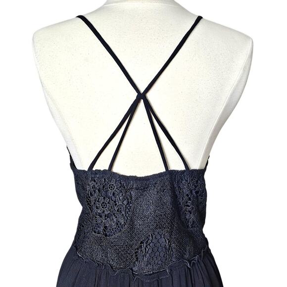 Annabelle Strappy Back Lace Dress in Black Size Large NWT - Picture 6 of 16